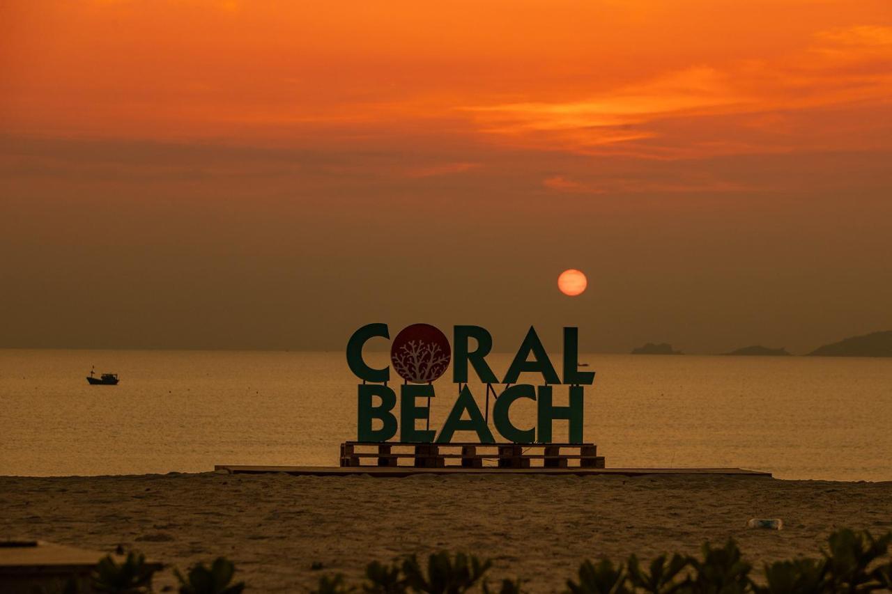 The Empyrean Cam Ranh Beach Resort Exterior foto