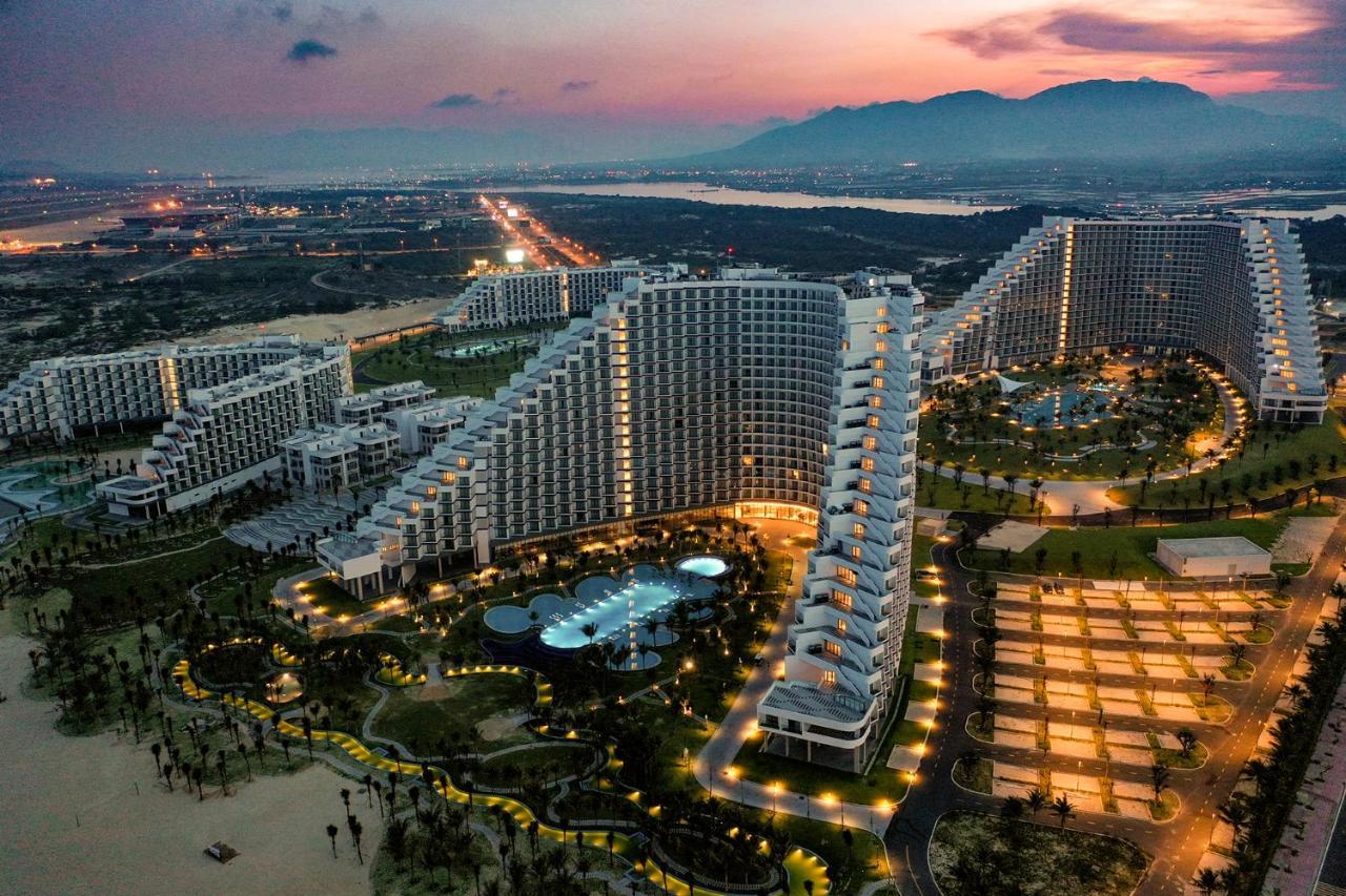 The Empyrean Cam Ranh Beach Resort Exterior foto